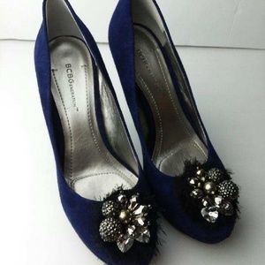NEW BCBG Dark Navy women pumps